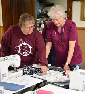 Stitch and Chatter volunteers